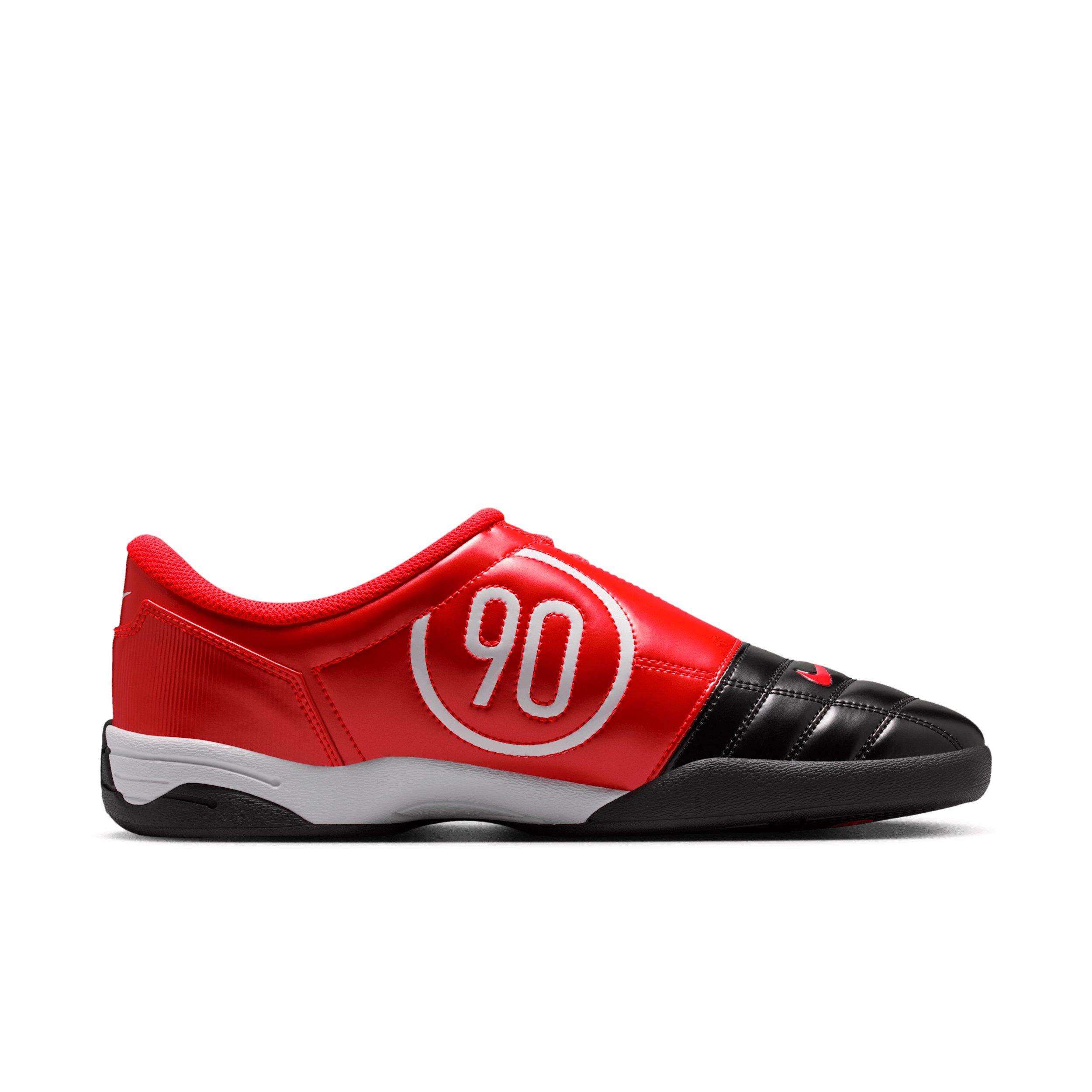 Nike Total 90 